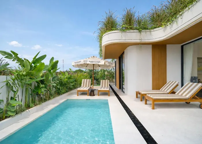 Ardhana - Luxury Pool With Scenic Views ヴィラ ウンガサン