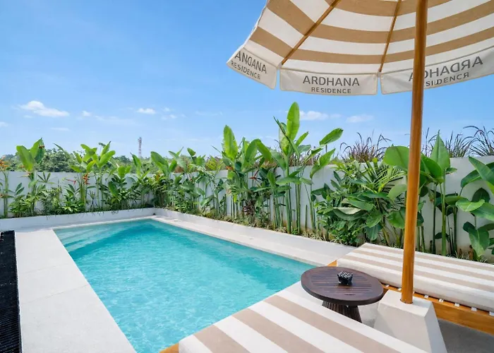 Ardhana - Luxury Pool With Scenic Views ヴィラ ウンガサン